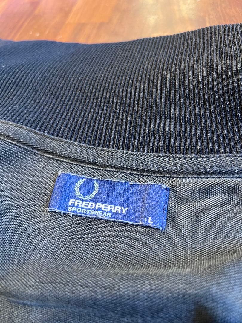 《げっち様》Fred Perry ストライプ ジップアップジャケット L 白　黒
