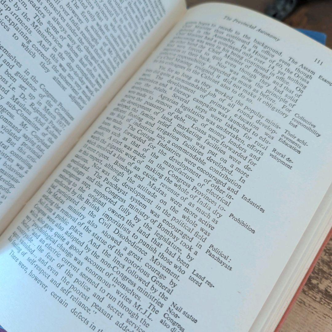 yaminC221 お洒落な組み合わせ ヴィンテージ 洋書 ディスプレイ