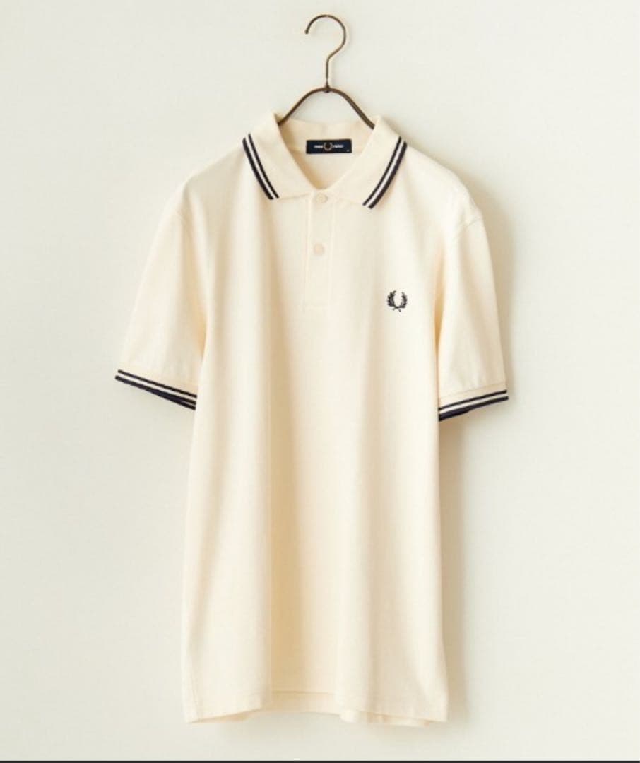 〈FRED PERRY〉ツインティップラインワンポイントロゴ刺繍ポロシャツ