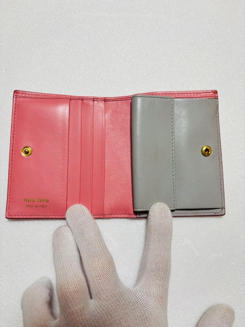 【miumiu ミュウミュウ】折りたたみ財布