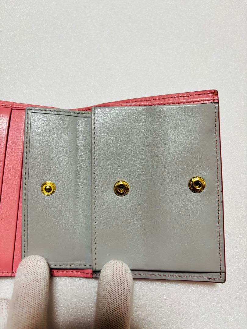 【miumiu ミュウミュウ】折りたたみ財布