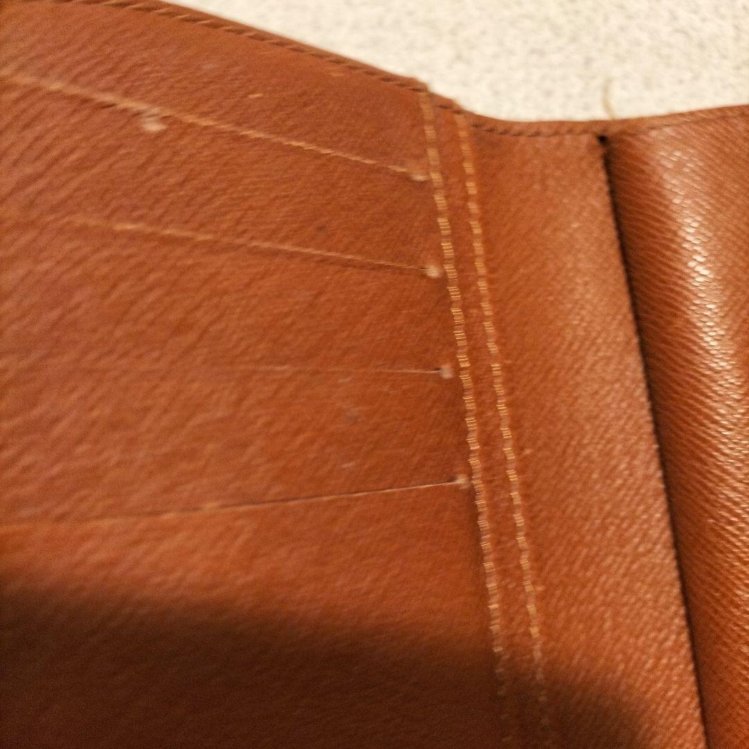 Louis Vuitton 二つ折り財布 ブラウン。お下げしました。