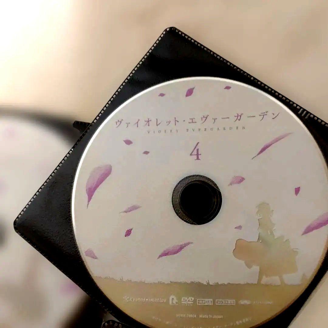 アニメ　ヴァイオレット・エヴァーガーデン DVD 全7巻　大ヒット