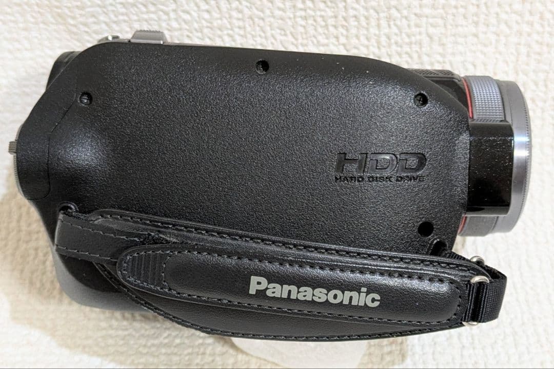 Panasonic HDC-HS100 ビデオカメラ 本体 充電器バッテリー×2