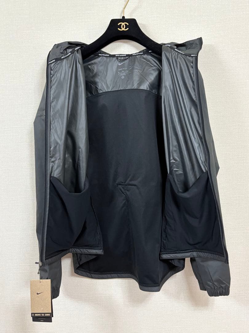 XL ☆新品☆ ナイキ ウィメンズ エッセンシャル シーズナル NV ジャケット