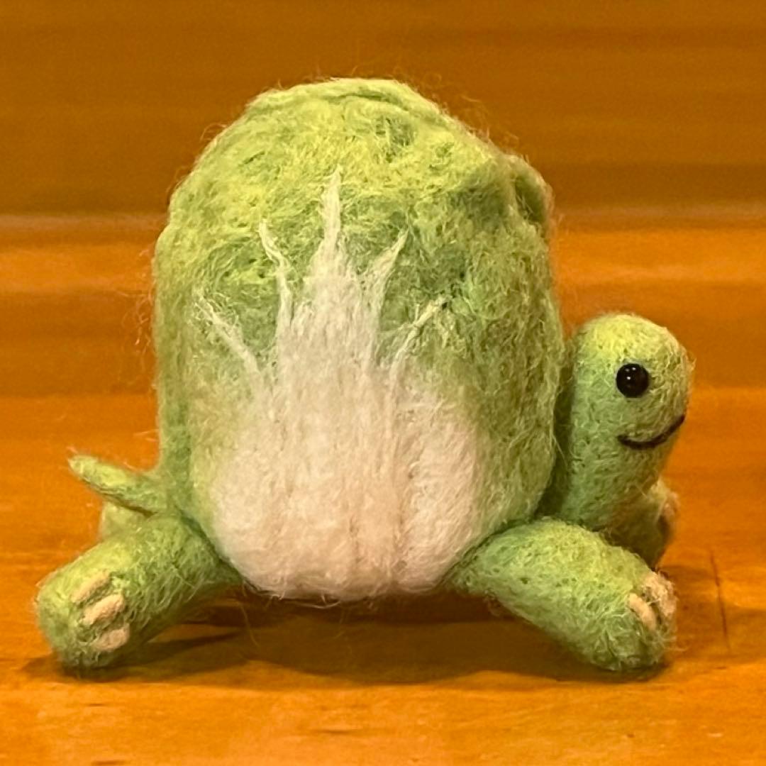 羊毛フェルト 鍋カメ 白菜 にんじん しいたけ 鍋