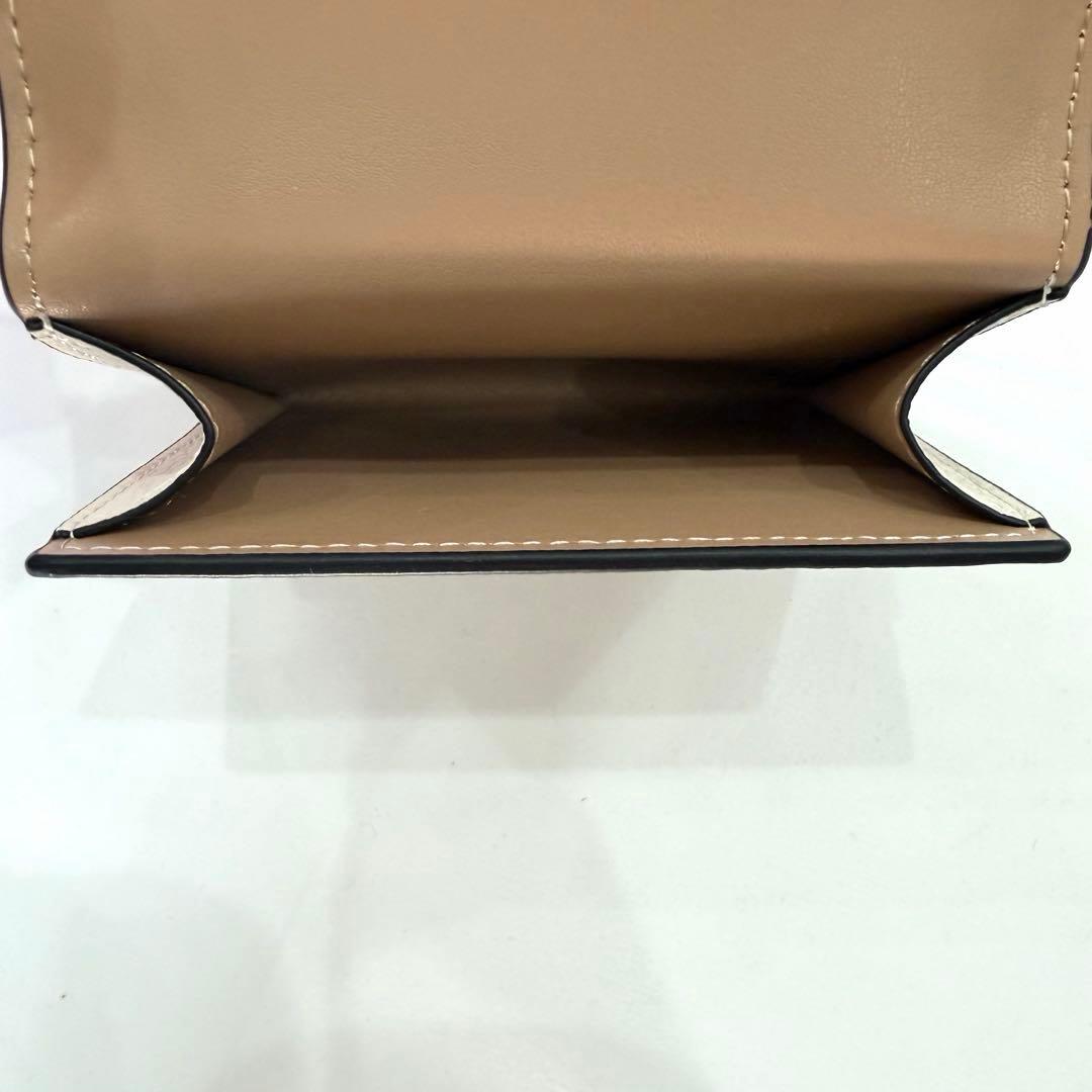 COACH 二つ折り財布 シグネチャー 新品 レディース コンパクト 人気