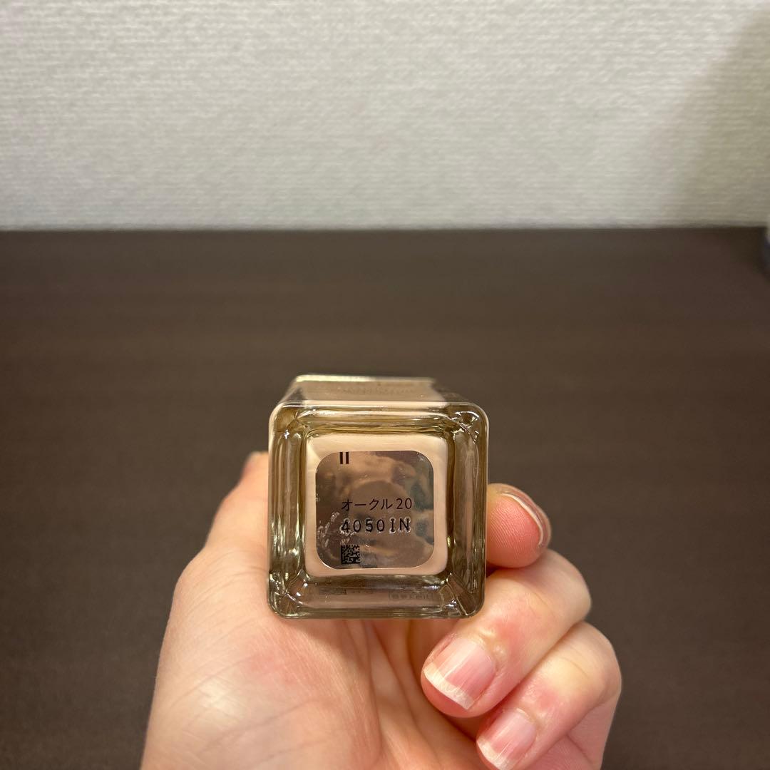 clé de peau リキッドファンデーション