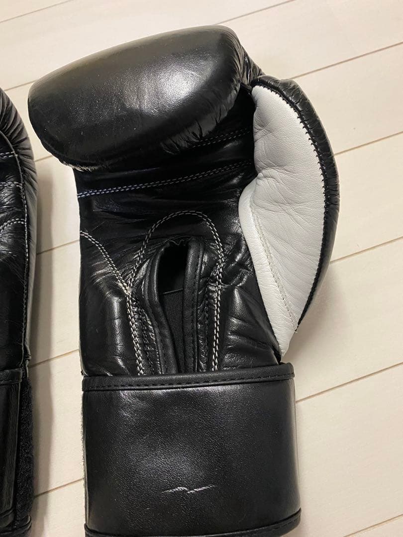 【美品】CLETO REYES ボクシンググローブ 10 oz ブラック