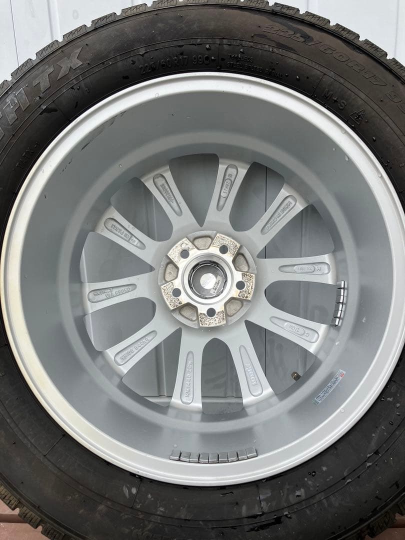 225/60R17 スタッドレス2022年35・36週製造4 本ホイールセット