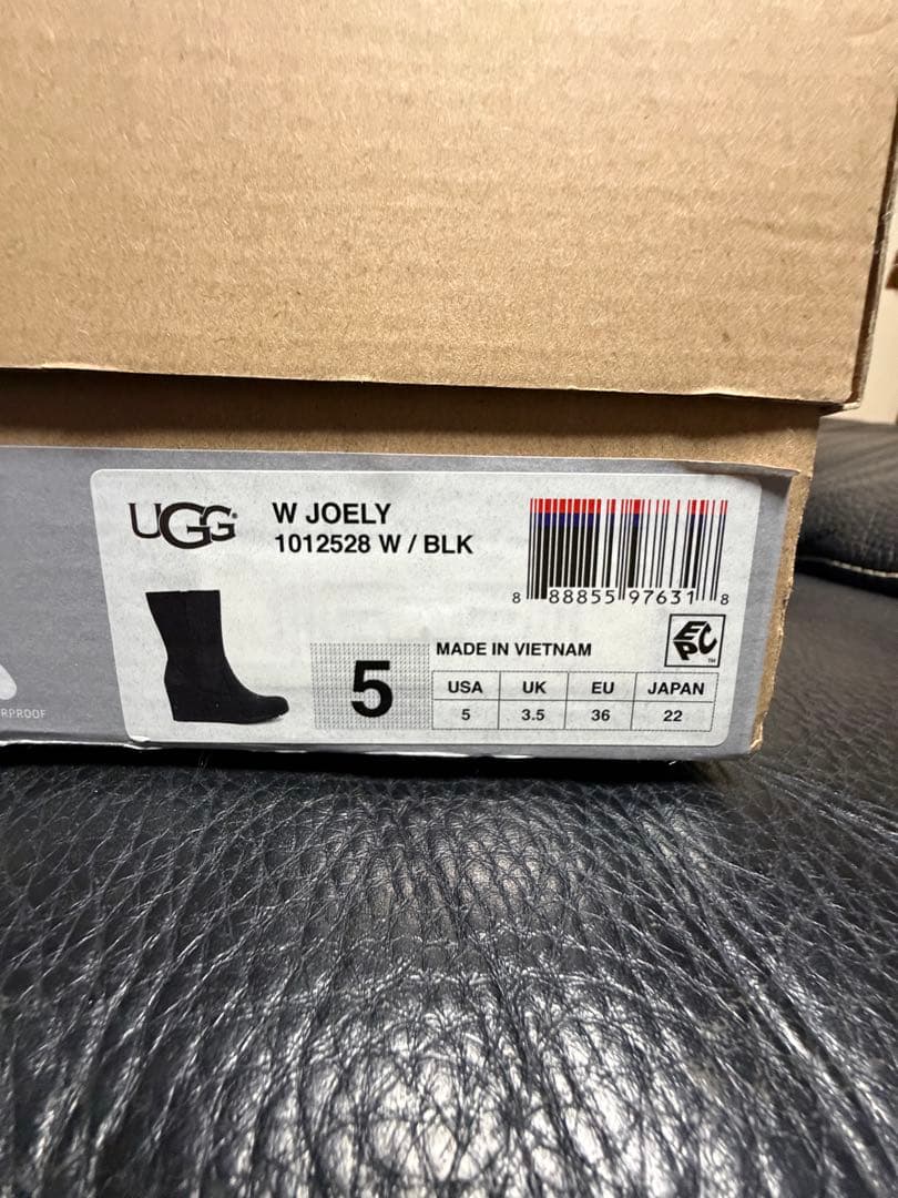 新品Ugg joely 防水性 ウェッジショートブーツ 5(22-23cm