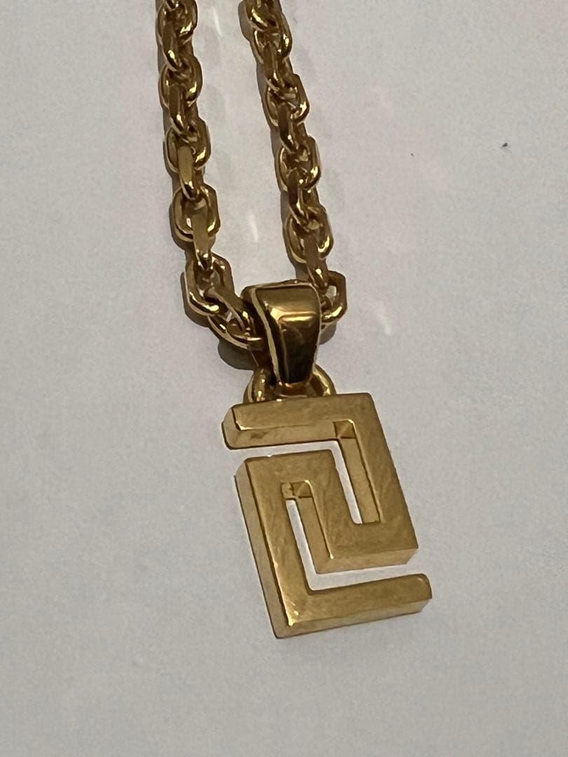 VERSACE●ゴールドネックレス●50〜55cm
