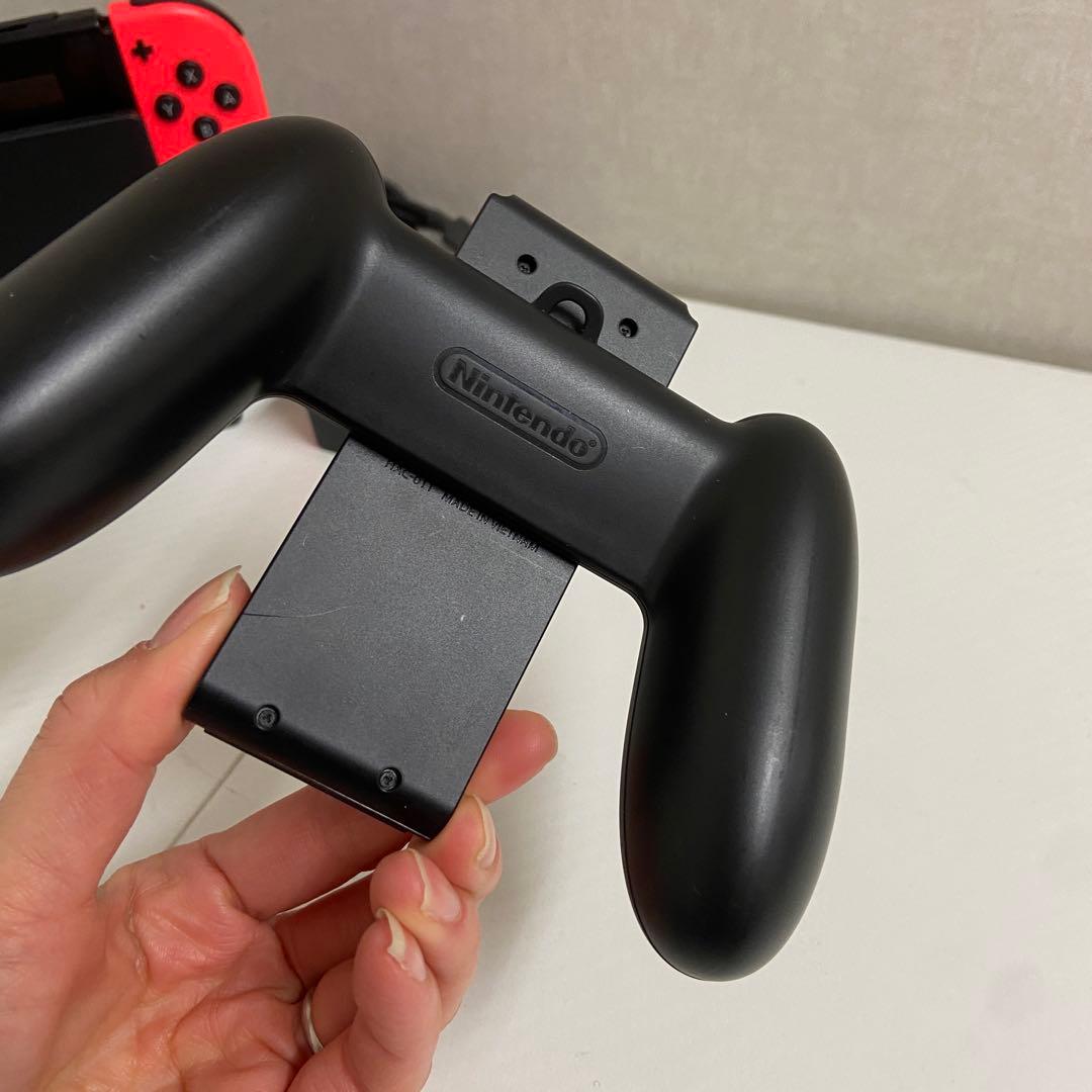 Nintendo Switch⭐️本体Joy-Con ネオンブルー　ネオンレッド