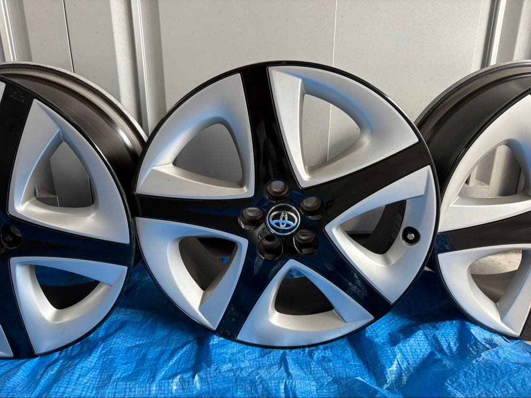 アフロトヨタ 純正 50プリウス 17インチ 7J+50 ホイールのみ