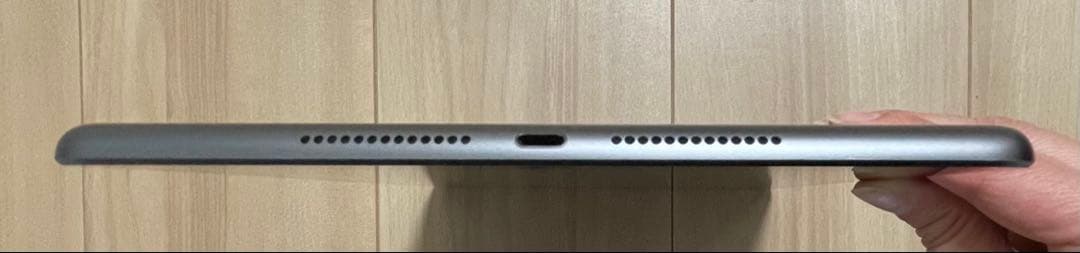 iPad8 第8世代 128GB wifiセルラー SIMフリー 付属品付
