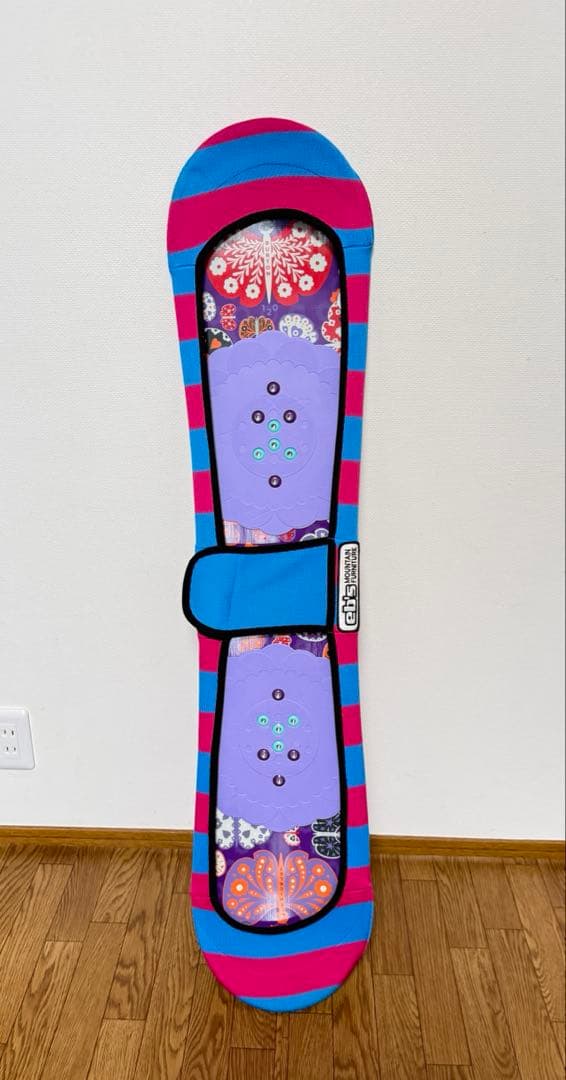 【M.N 】BURTON キッズスノーボード Chicklet120cm