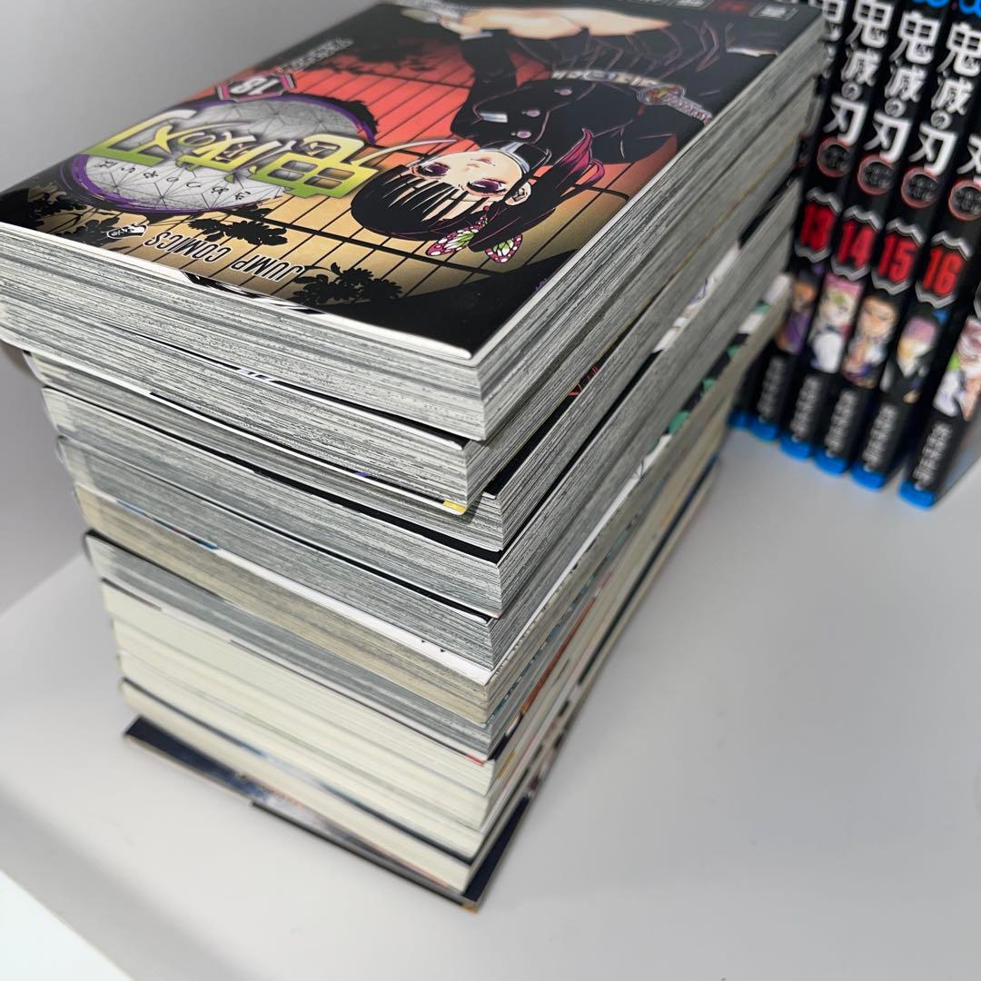 鬼滅の刃全巻+0巻.外伝.ノベル４冊.公式ガイドブック等33冊セット