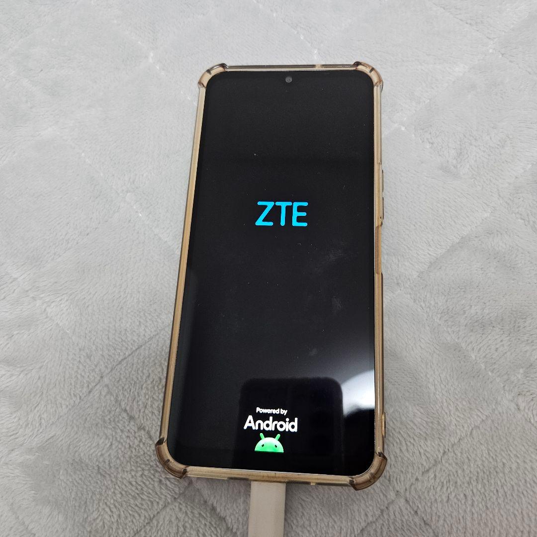 Libero 5GIV Y Mobile ホワイト 美品