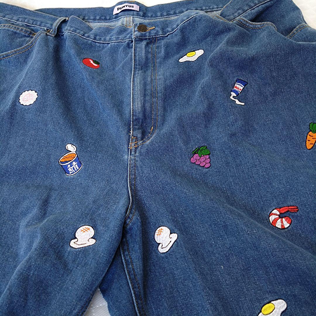 PUNYUS10th anniversary　刺繍デニム 特大ジーンズ　サイズ4