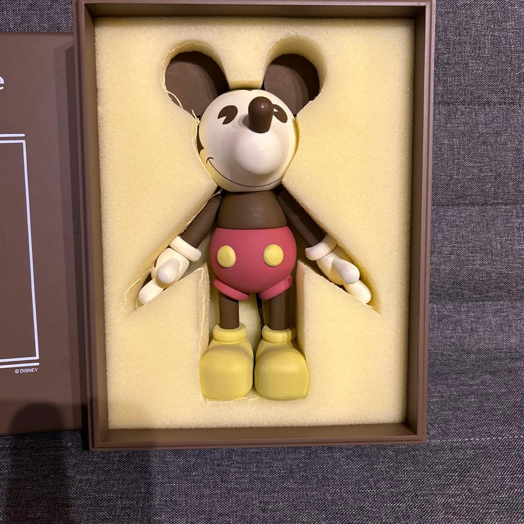 値下げ！Mickey MouseウッデンドールTOKYO Disney land