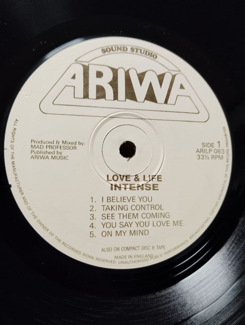 Intense/love＆life LOVERSレコード ARIWA