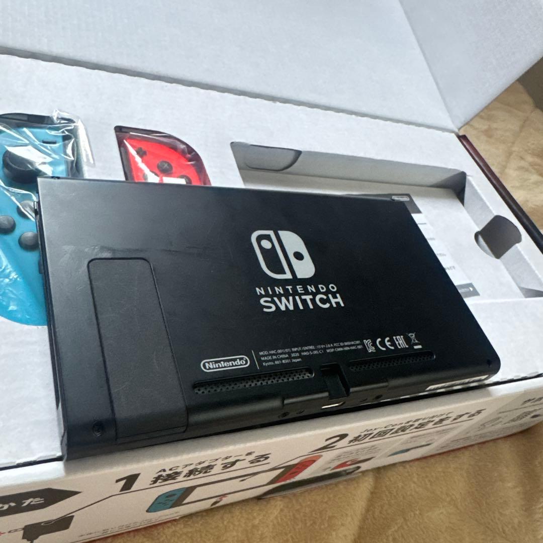 ☆*☆様 Nintendo Switch 本体 赤/青 Joy-Con付き　箱あ