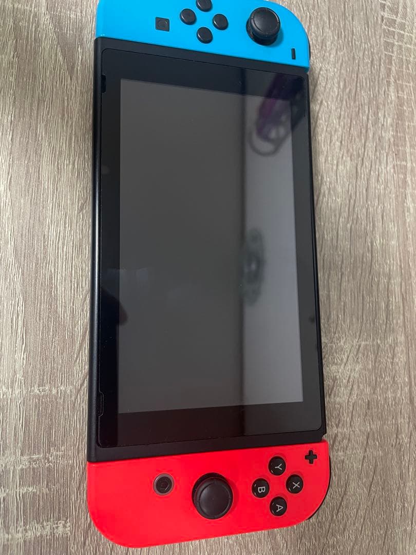 最終値下げ Nintendo Switch 青/赤 本体
