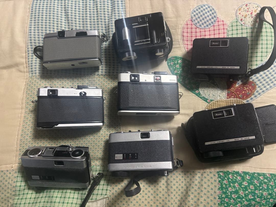 フィルムカメラ　ジャンク品です⑨