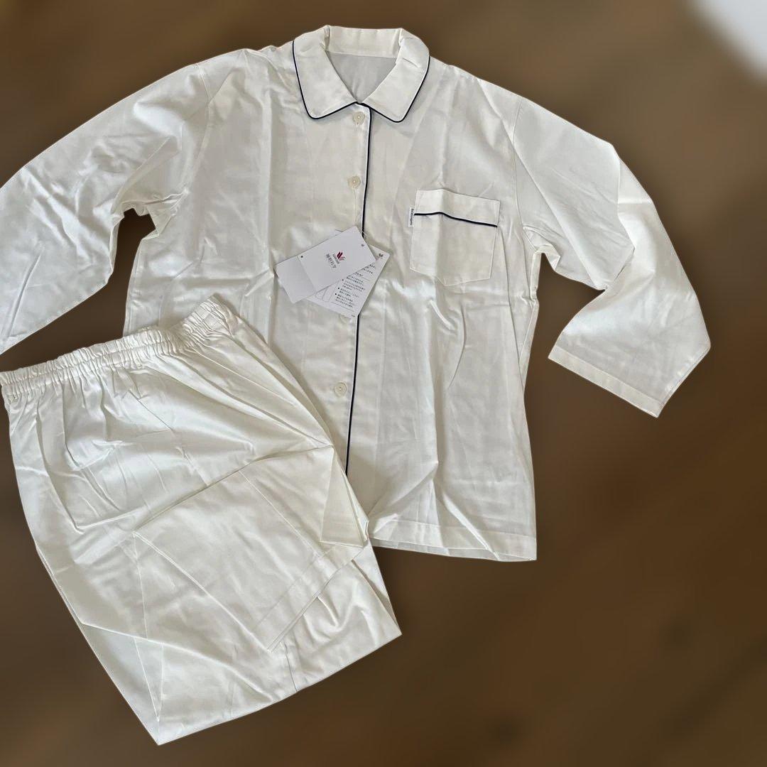 新品タグ付き ワコール 高級 睡眠科学 パジャマ ルームウェア 白パジャマ　定番