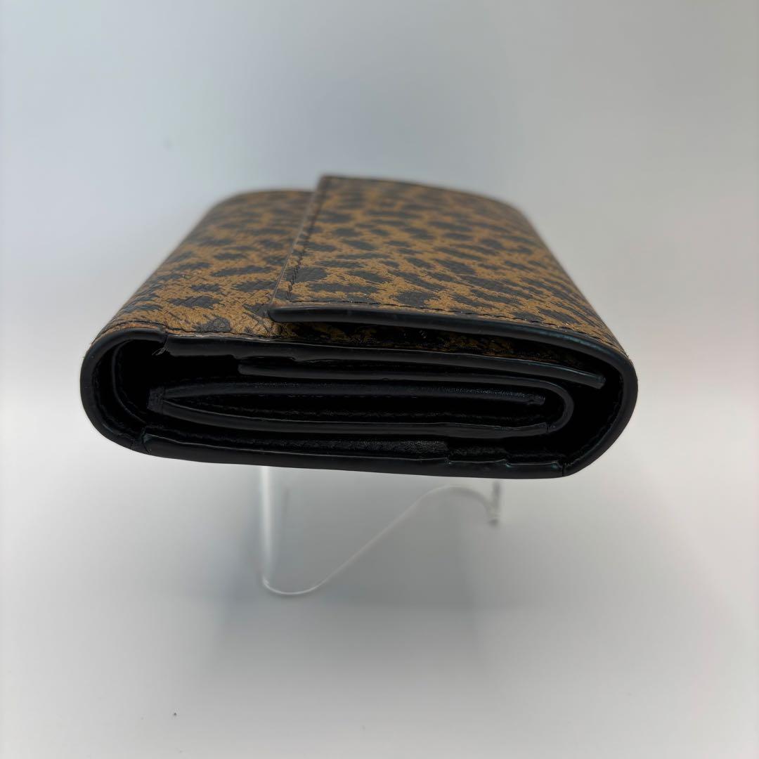CELINE 三つ折り財布　レオパード　財布　ウォレット　ヒョウ柄　コンパクト