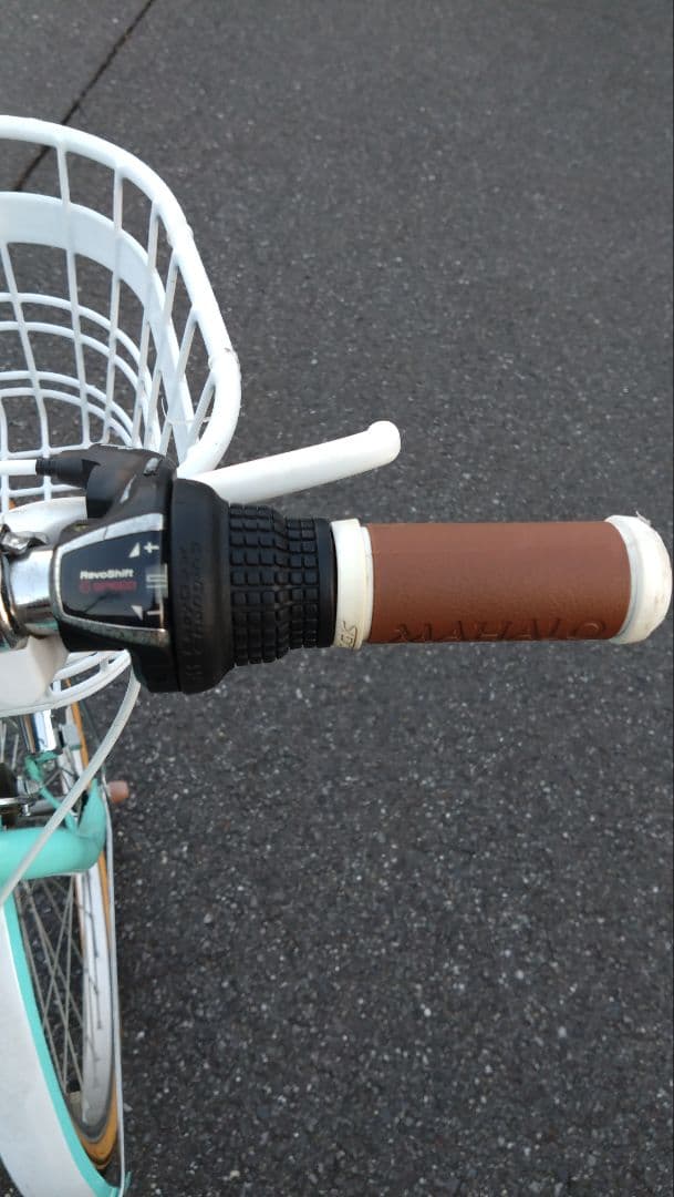 子供用自転車 24インチ　女の子　MAHALO　手渡し