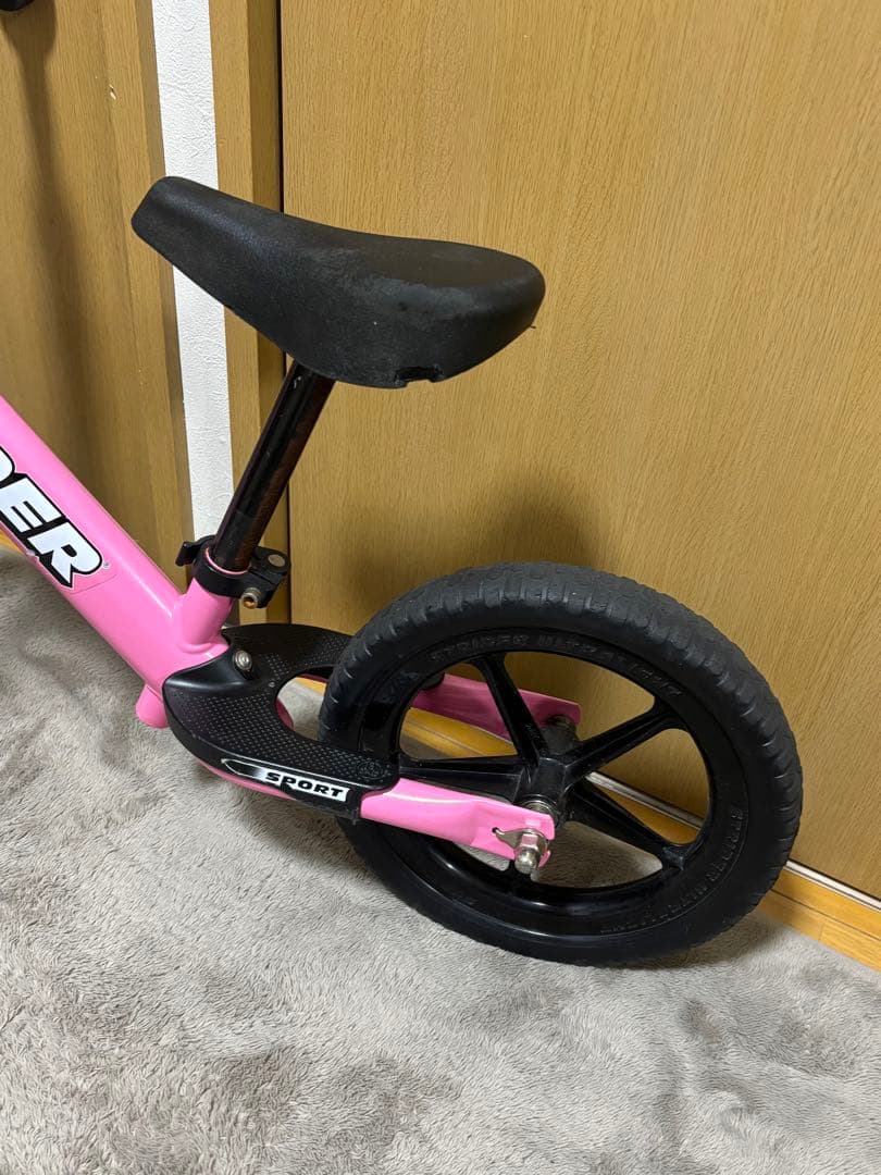 STRIDER スポーツ バランスバイク 12インチ ピンク