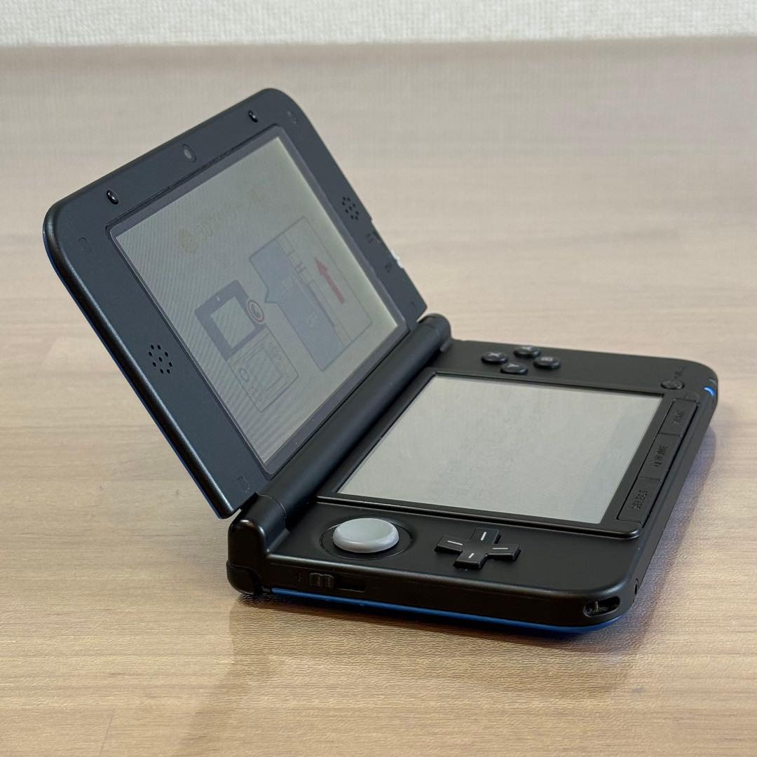5-206【美品】ニンテンドー3DS LL ブルー×ブラック