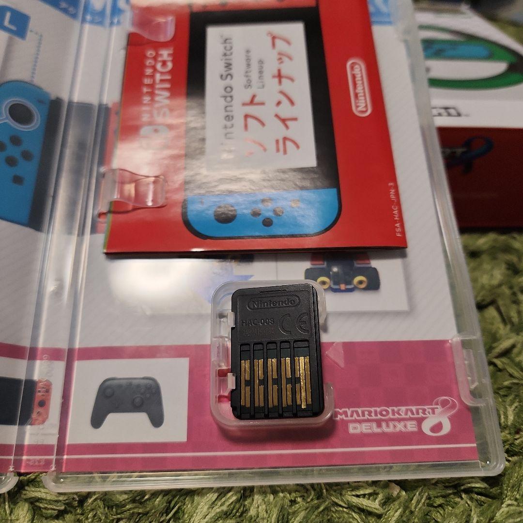 マリオカート8 デラックス + 新品Joy-Conハンドルセット