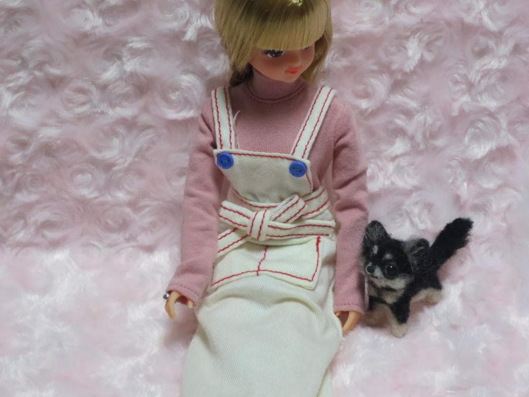 羊毛フェルト 犬 チワワ ブラックタン ミニチュアドールハウス お人形のペットに