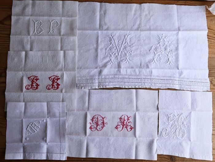 【5】たくさん 19枚！フランス アンティーク 手刺繍 イニシャル 端切れ
