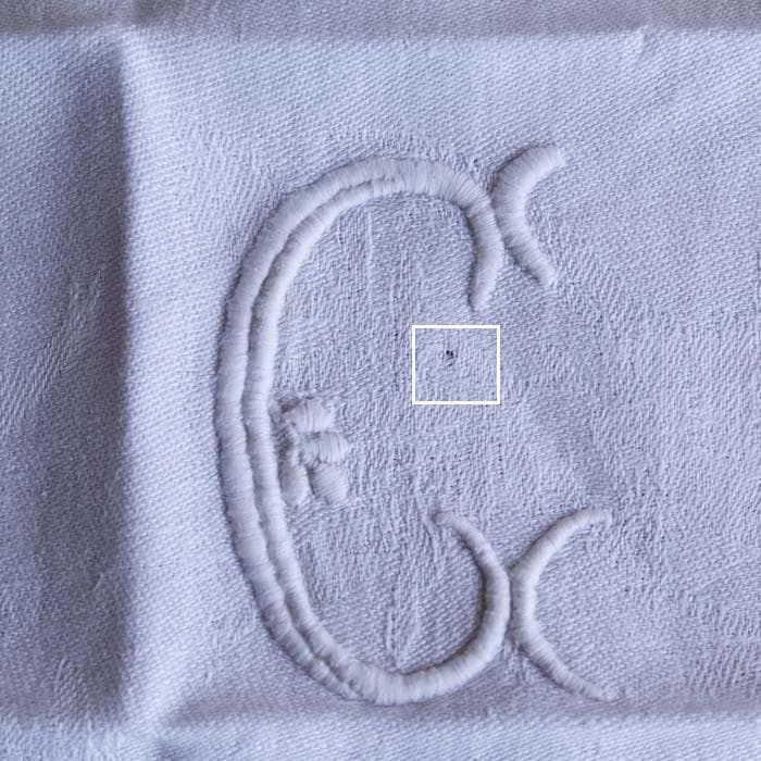【5】たくさん 19枚！フランス アンティーク 手刺繍 イニシャル 端切れ