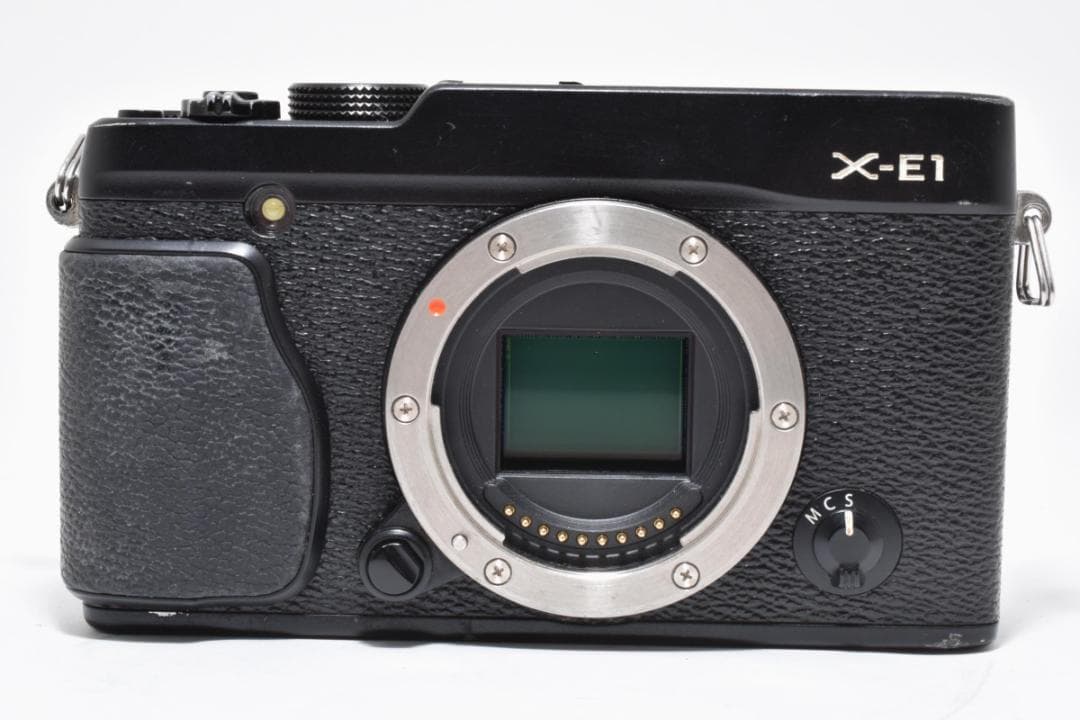 フジフィルム　FUJIFILM X-E1 ボディ