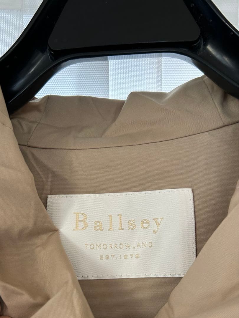 美品　Ballsey TOMORROWLANDフード付きベージュロングコート