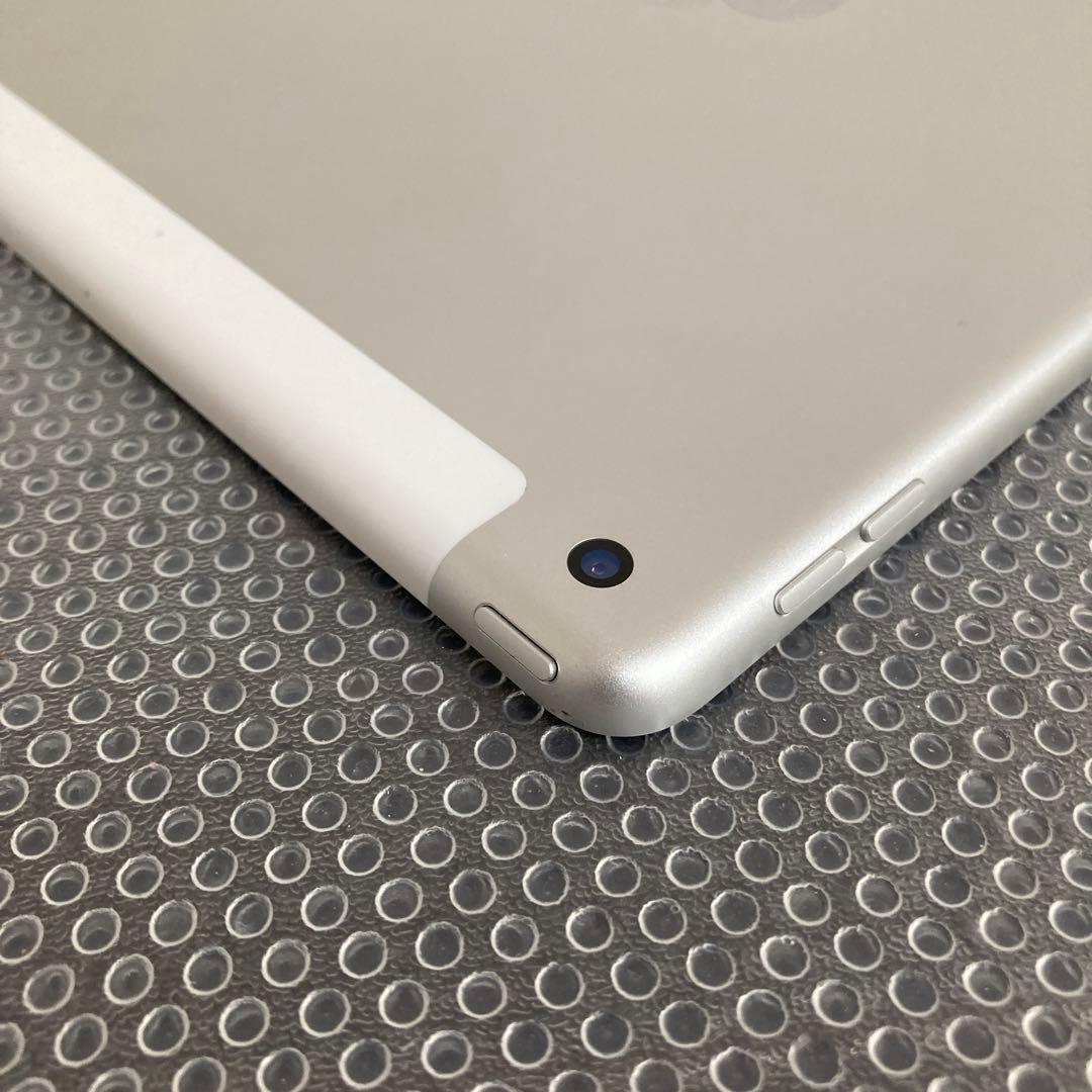861【早い者勝ち】電池最良好☆iPad9 第9世代 64GB SIMフリー☆