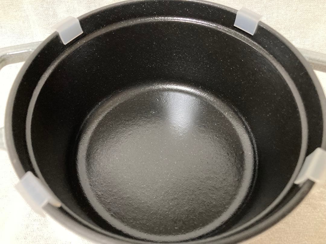 新品　未使用ストウブ　ココットラウンド16 カンパーニュ