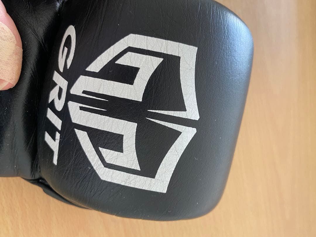 最終お値下げ　GRIT オープンフィンガー　パウンドグローブ　　　　 Lサイズ