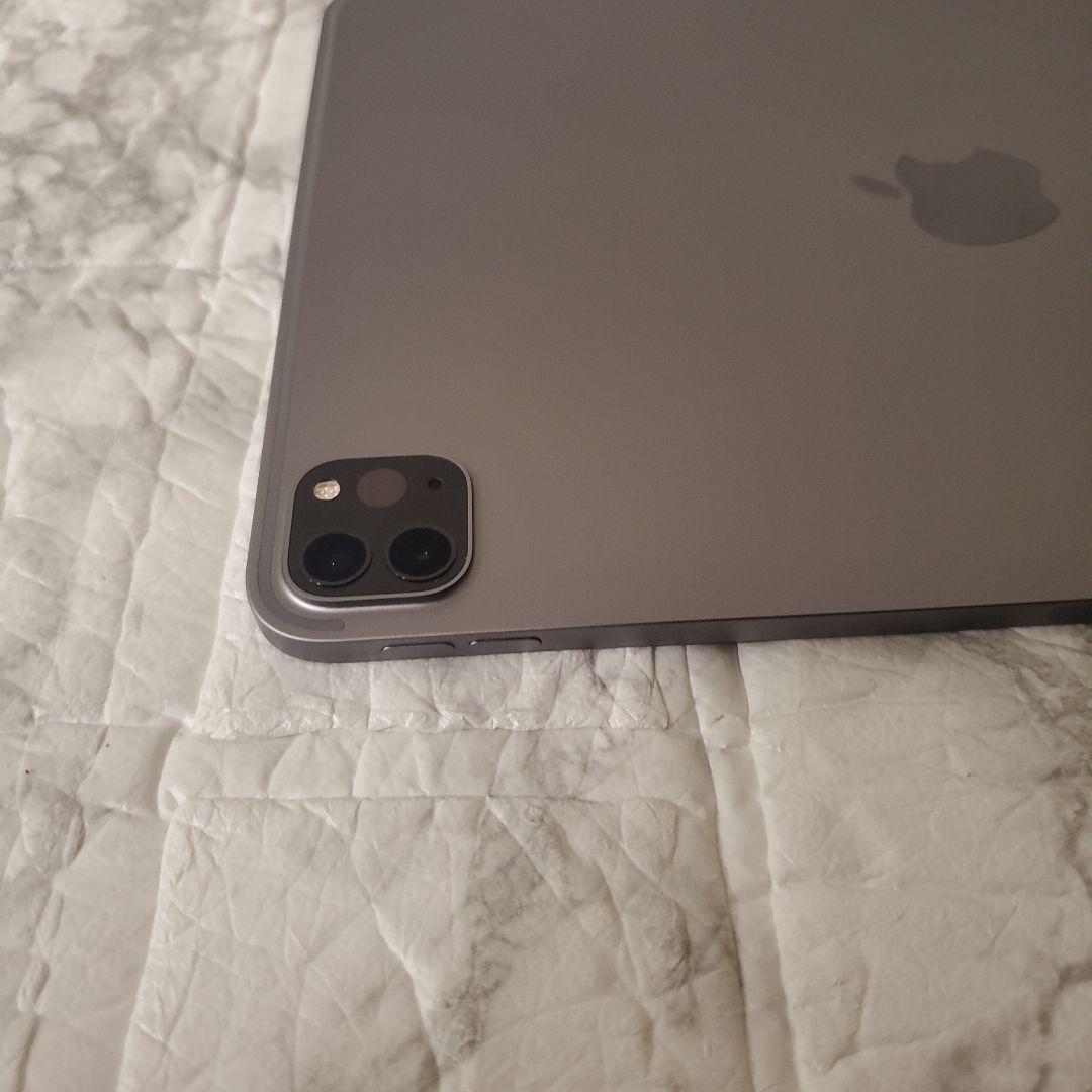 119 iPad Pro 11インチ 第4世代 M2チップ 128GB