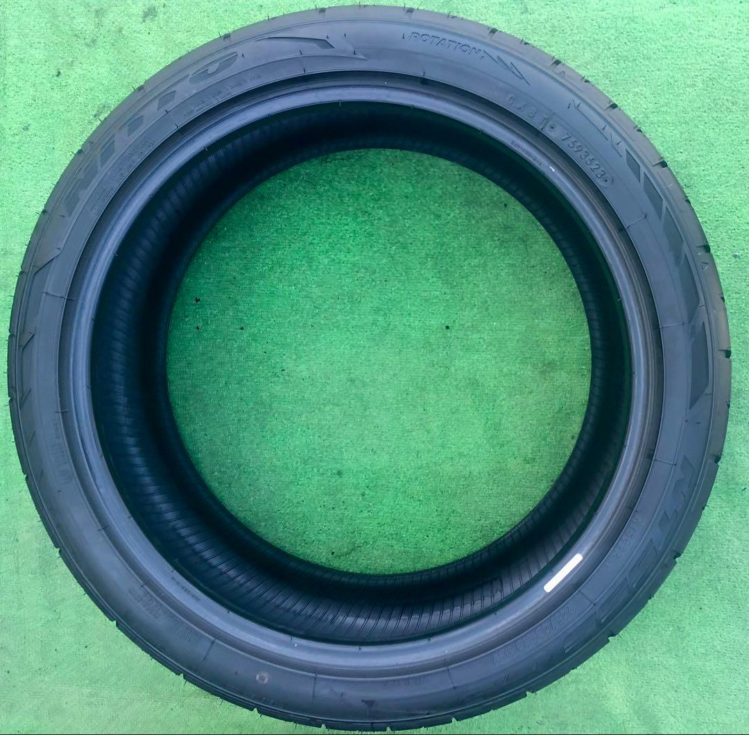 225/45 R19、245/40 R19 NITTO NT555ラジアルタイヤ