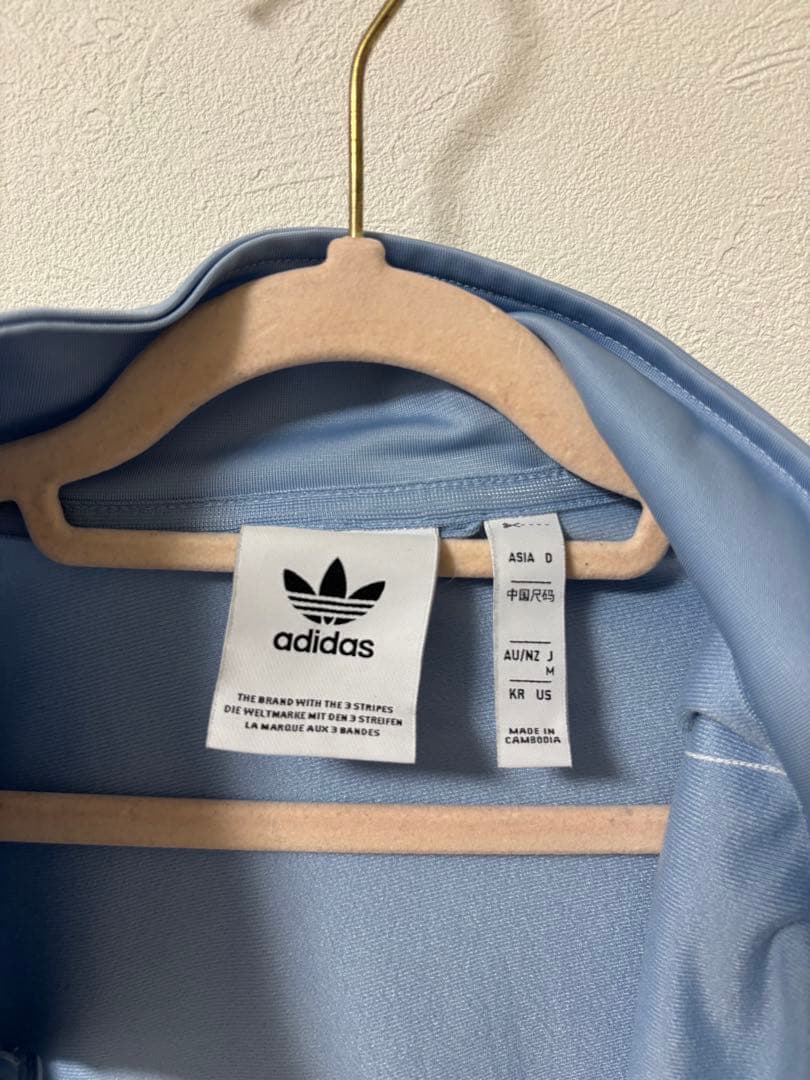 adidas トラックジャケット ライトブルー M