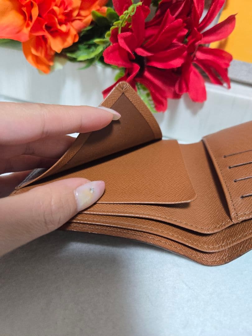 ♡LOUIS VUITTON ルイヴィトン 二つ折り財布 カードケース♡
