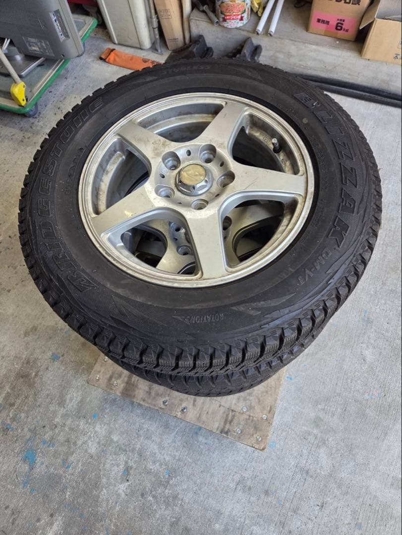 ブリヂストン スタッドレスタイヤ 15インチ ホイールセット　175/80R15