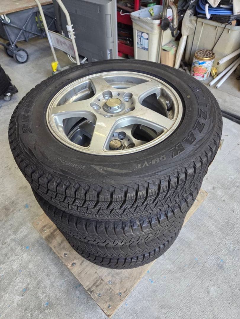 ブリヂストン スタッドレスタイヤ 15インチ ホイールセット　175/80R15