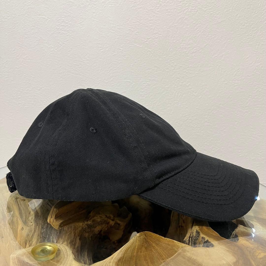 【BALENCIAGA/バレンシアガ】LEDライト付き キャップ 帽子