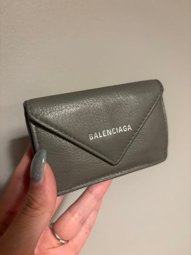 BALENCIAGA グレー 三つ折り財布